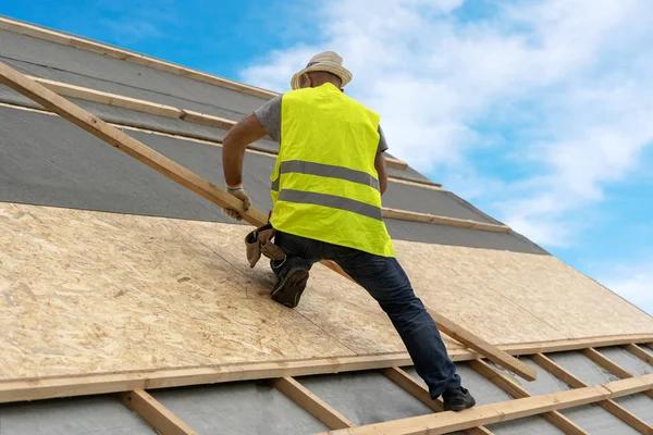 Baldwin’s Best Roofing Contractor for Repairs & Installations